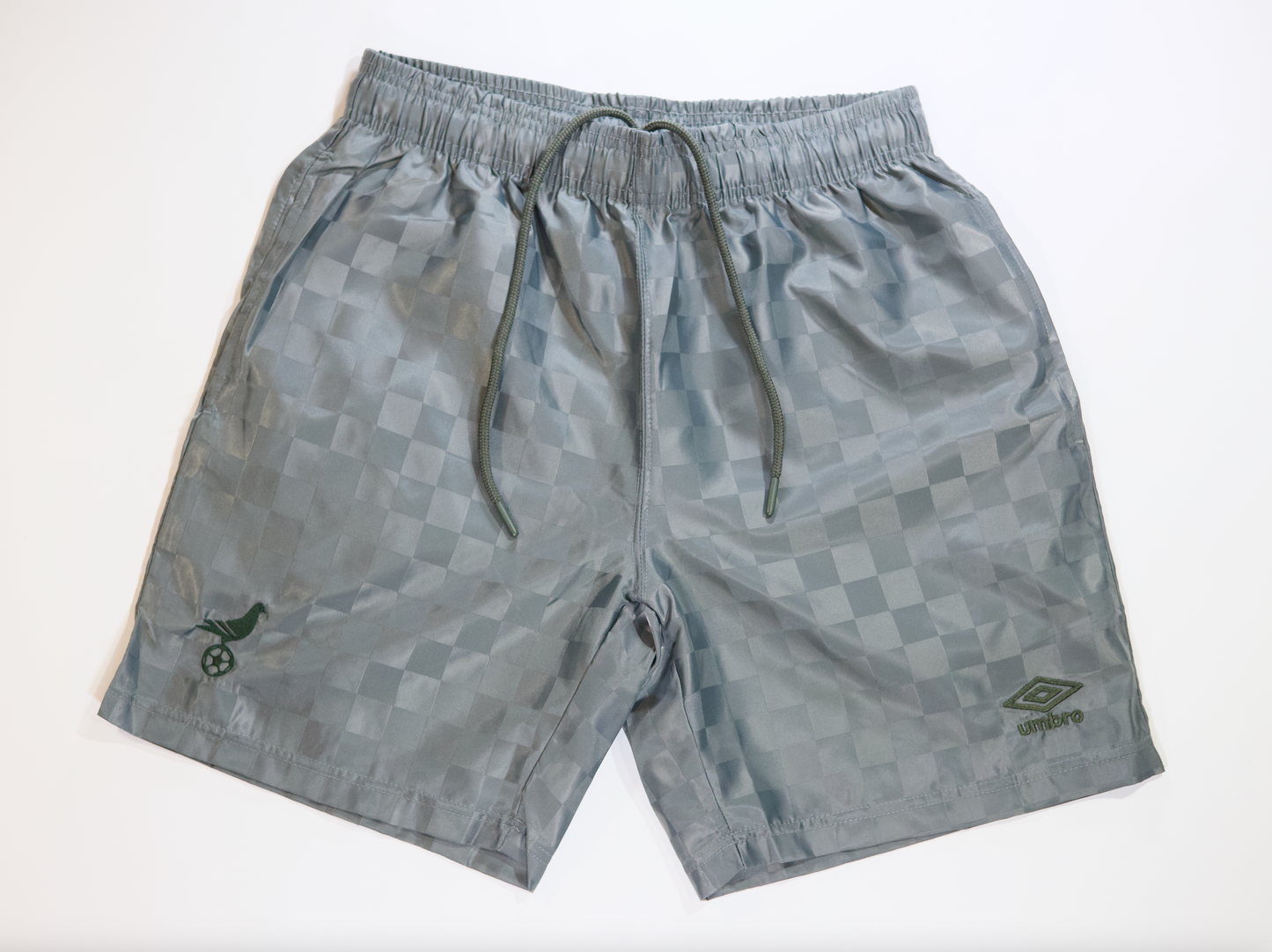 Umbro x NYC Footy Mens Sage Checkerboard Shorts embroidered Pigeon
