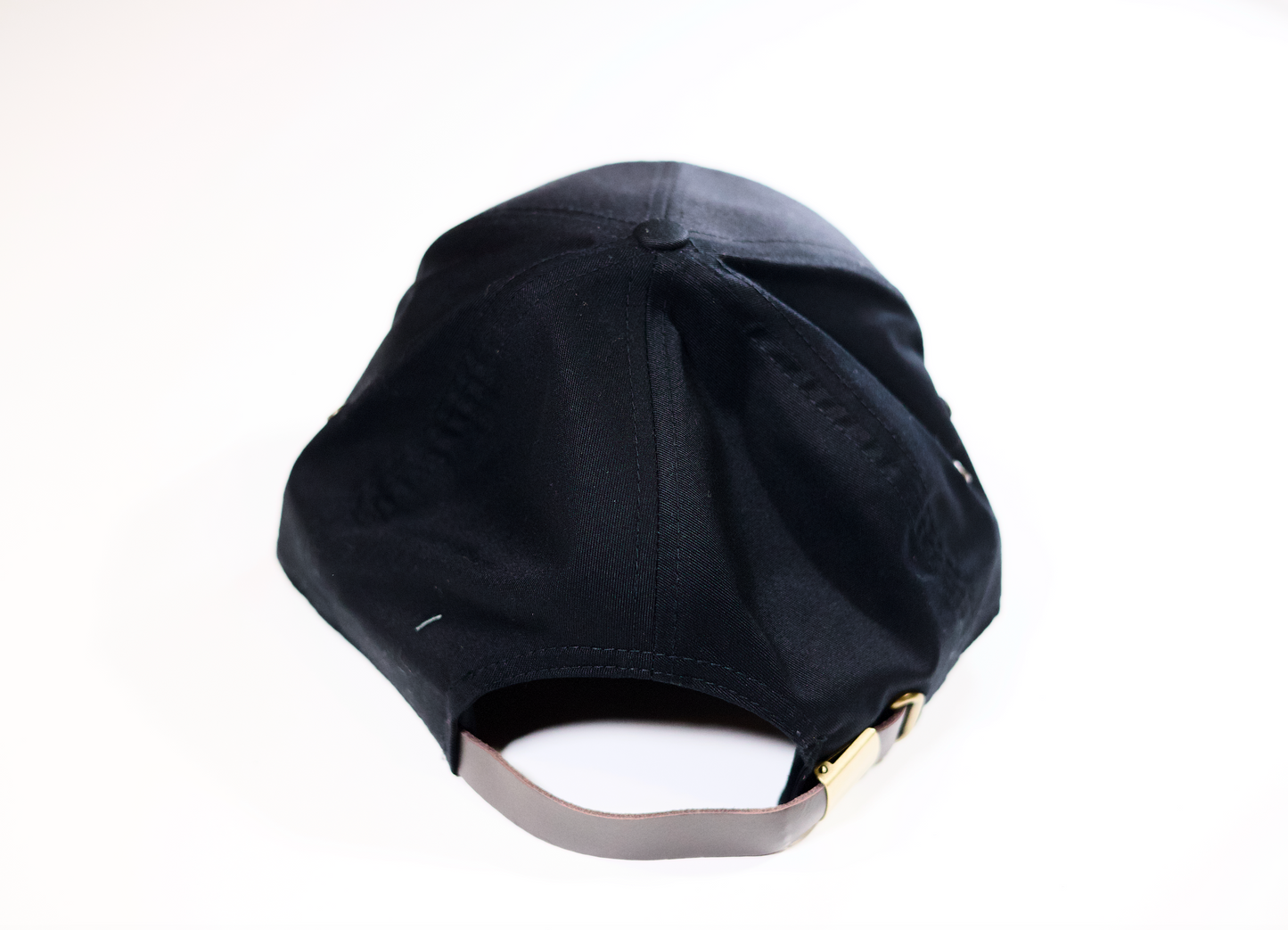 7 Panel Black Hat with Embroidered Pigeon